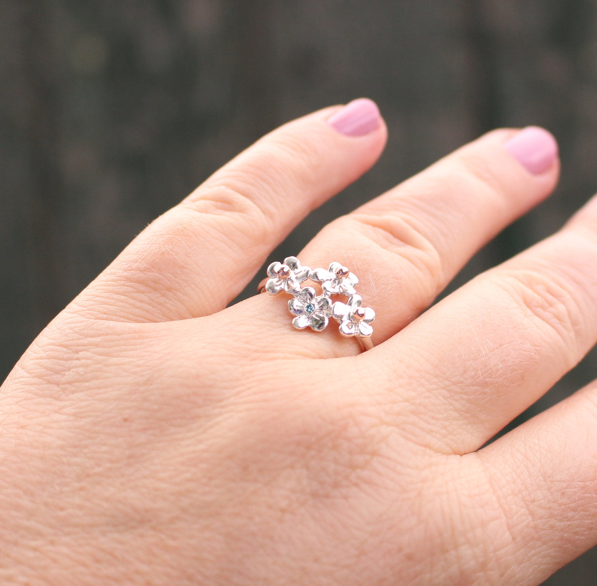 Forget me not Ring with blue diamond