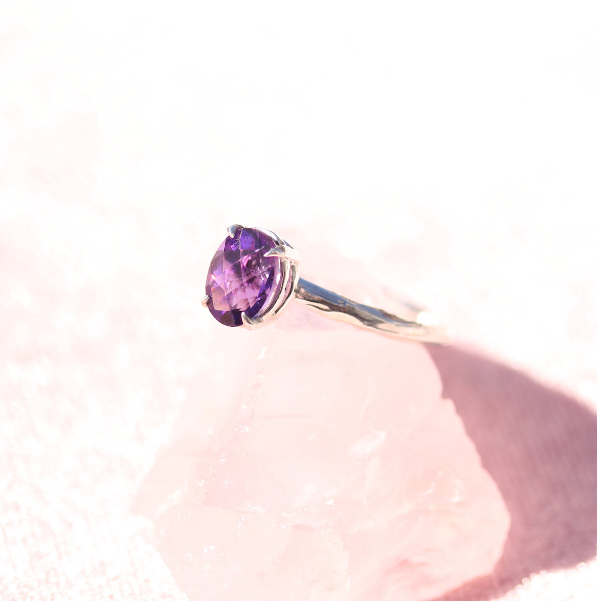 Blooming Branch Oval Gemstone Ring with Purple and Green Amethyst