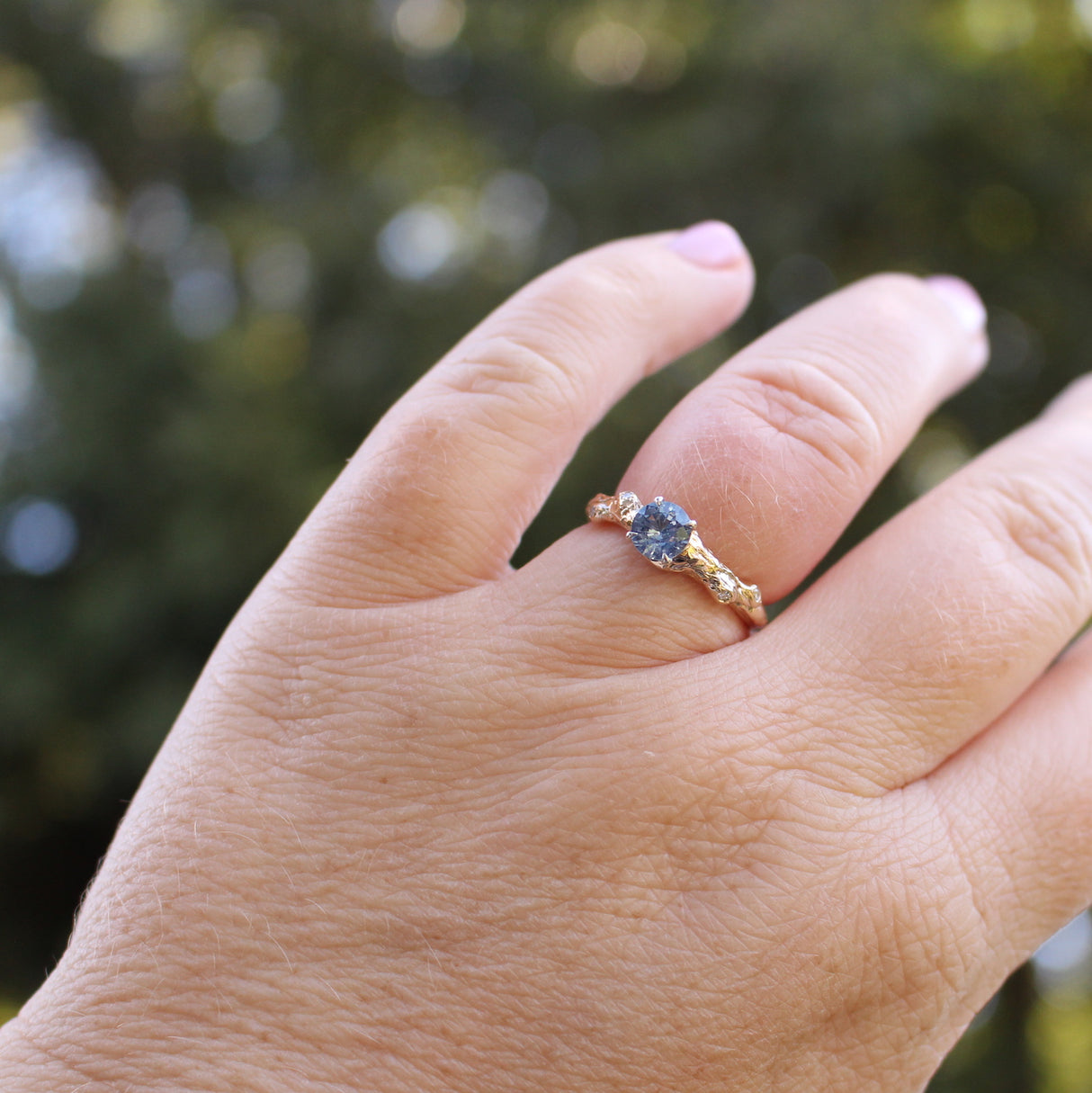 Cornflower Blue Sapphire Ring - Nature-Inspired Branch Design in Yellow Gold