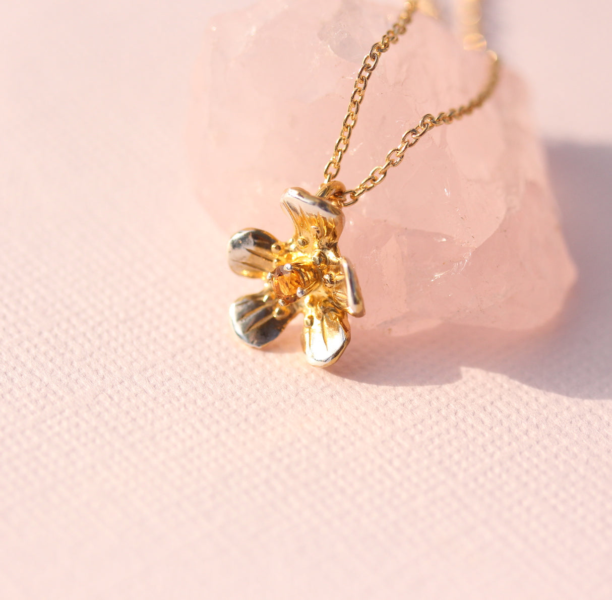 Golden Glow - buttercup necklace with gemstone
