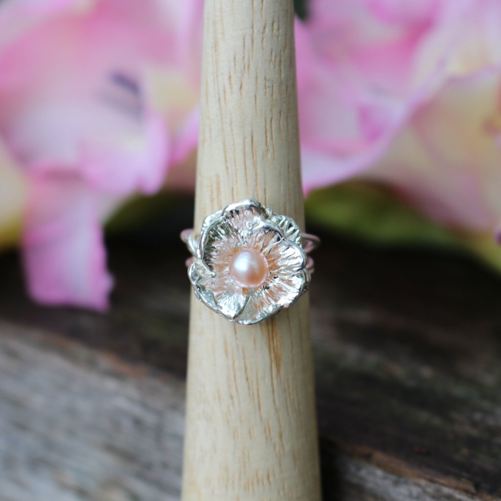 Poppy ring with pearl - Kathryn Rebecca