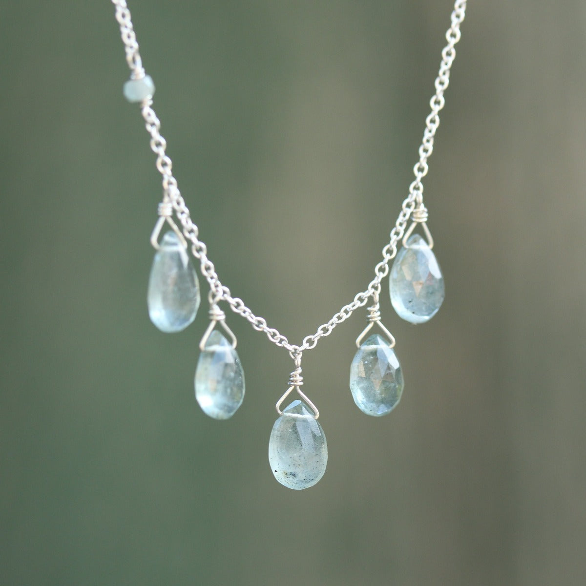 Moss Aquamarine Necklace - 5 stone