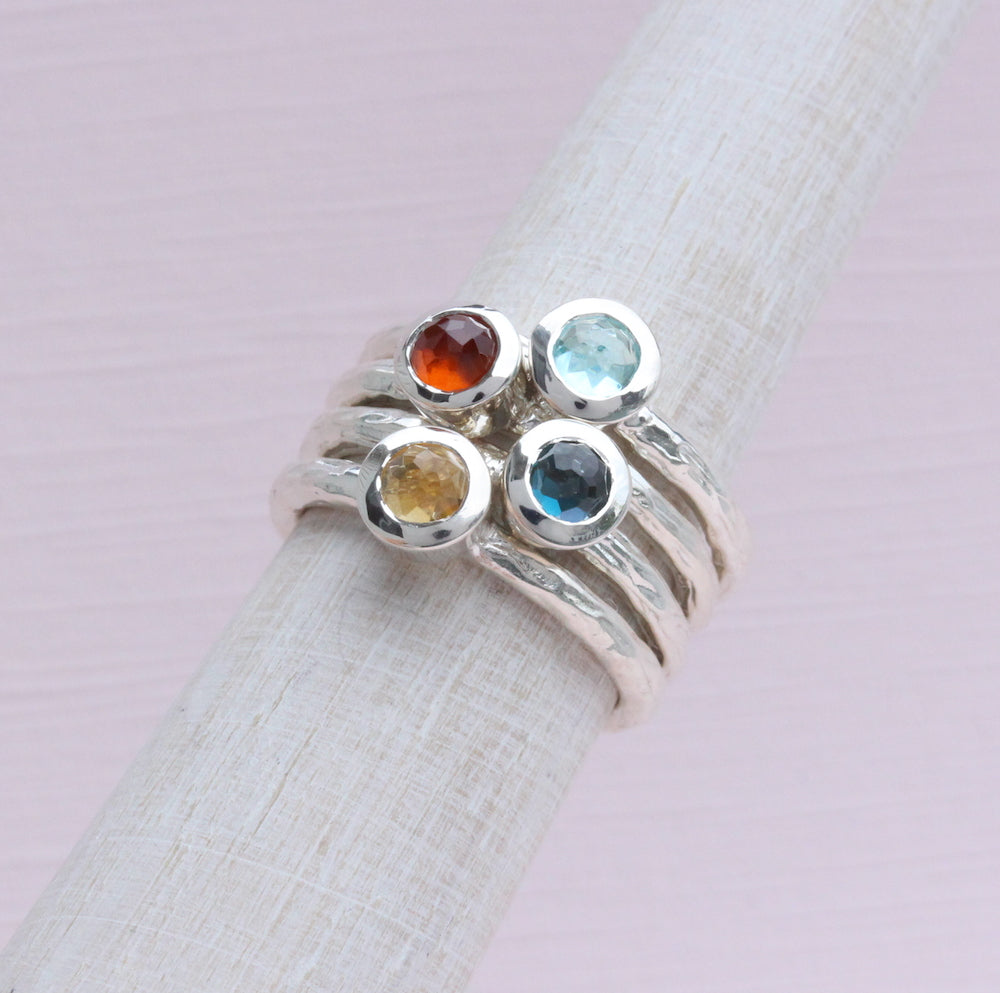 Stackable bezel branch ring