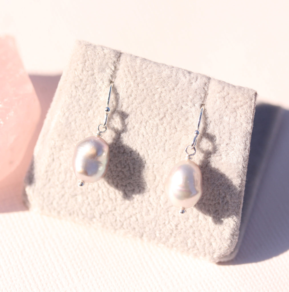 Drop Pearl Earrings