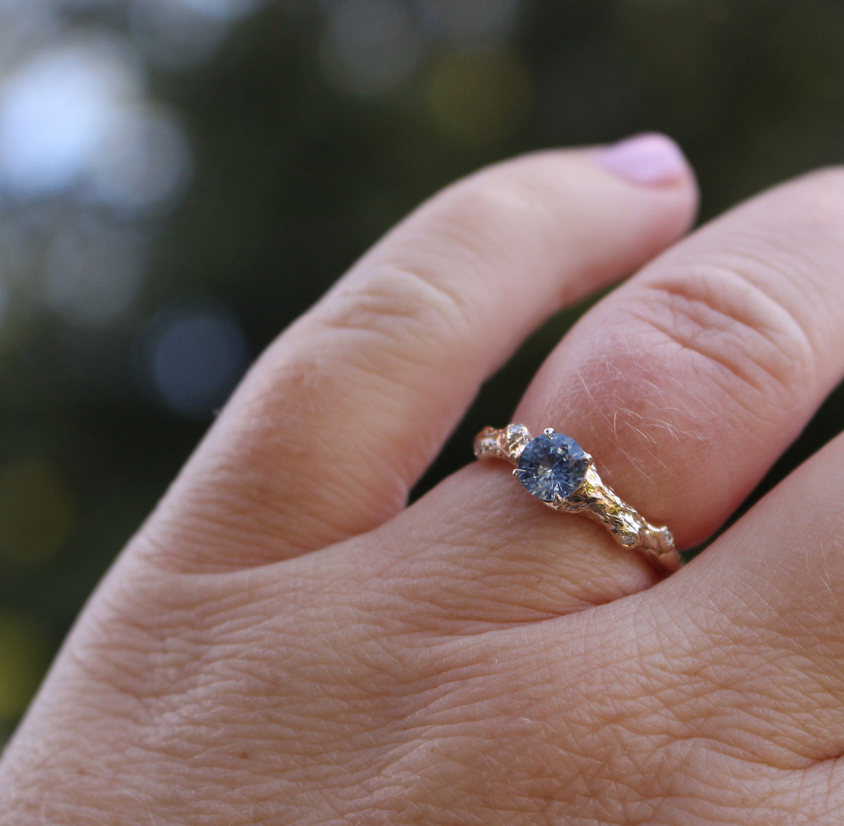 Cornflower Blue Sapphire Ring - Nature-Inspired Branch Design in Yellow Gold