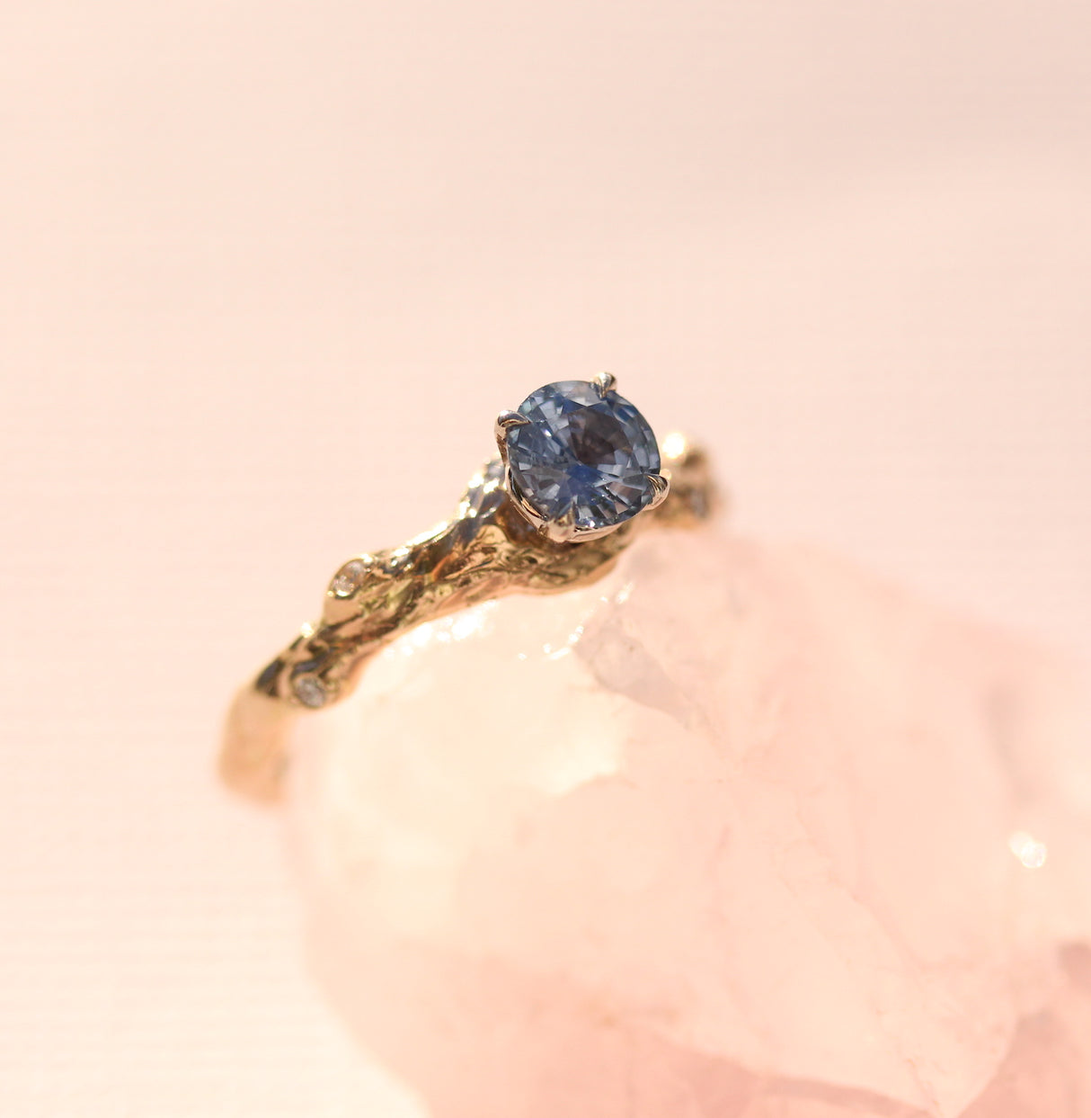 Cornflower Blue Sapphire Ring - Nature-Inspired Branch Design in Yellow Gold