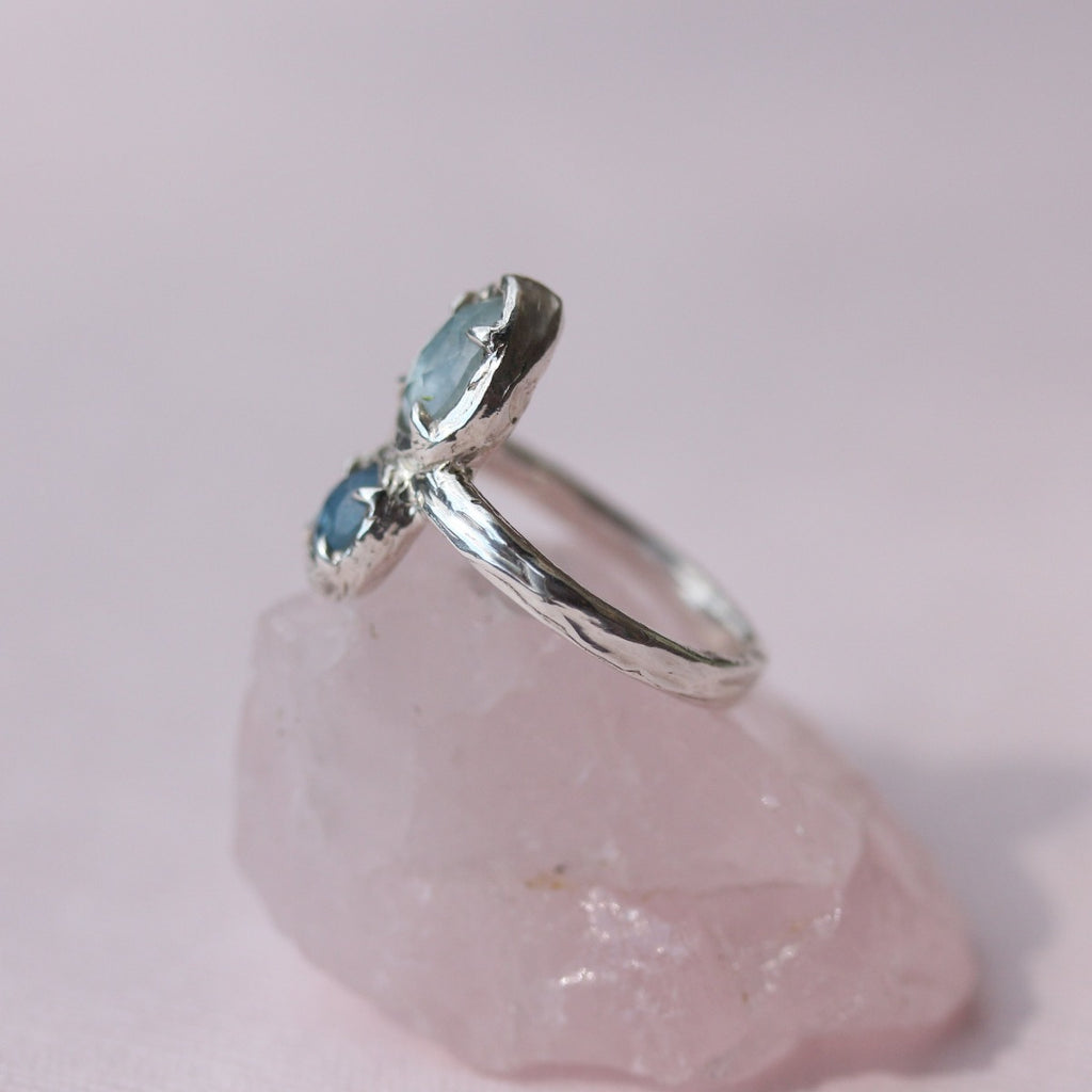 Rose cut Aquamarine Ring - dark and light blue