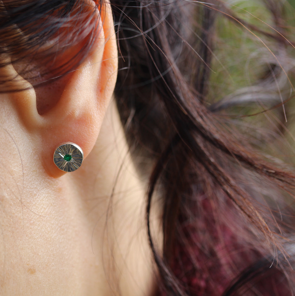 Starburst studs