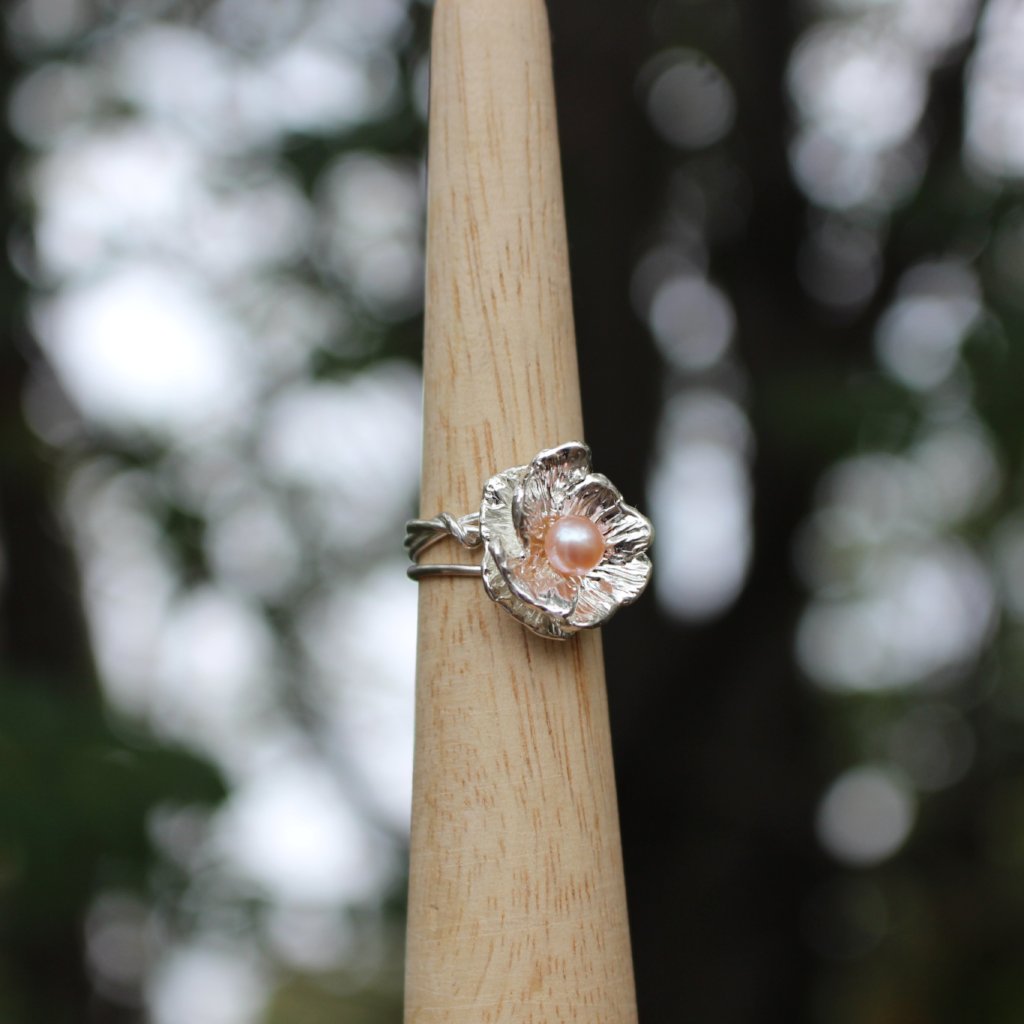 Poppy ring with pearl - Kathryn Rebecca