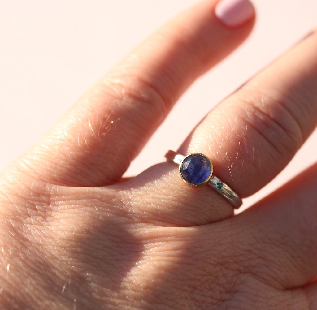 Sapphire and emerald two tone ring