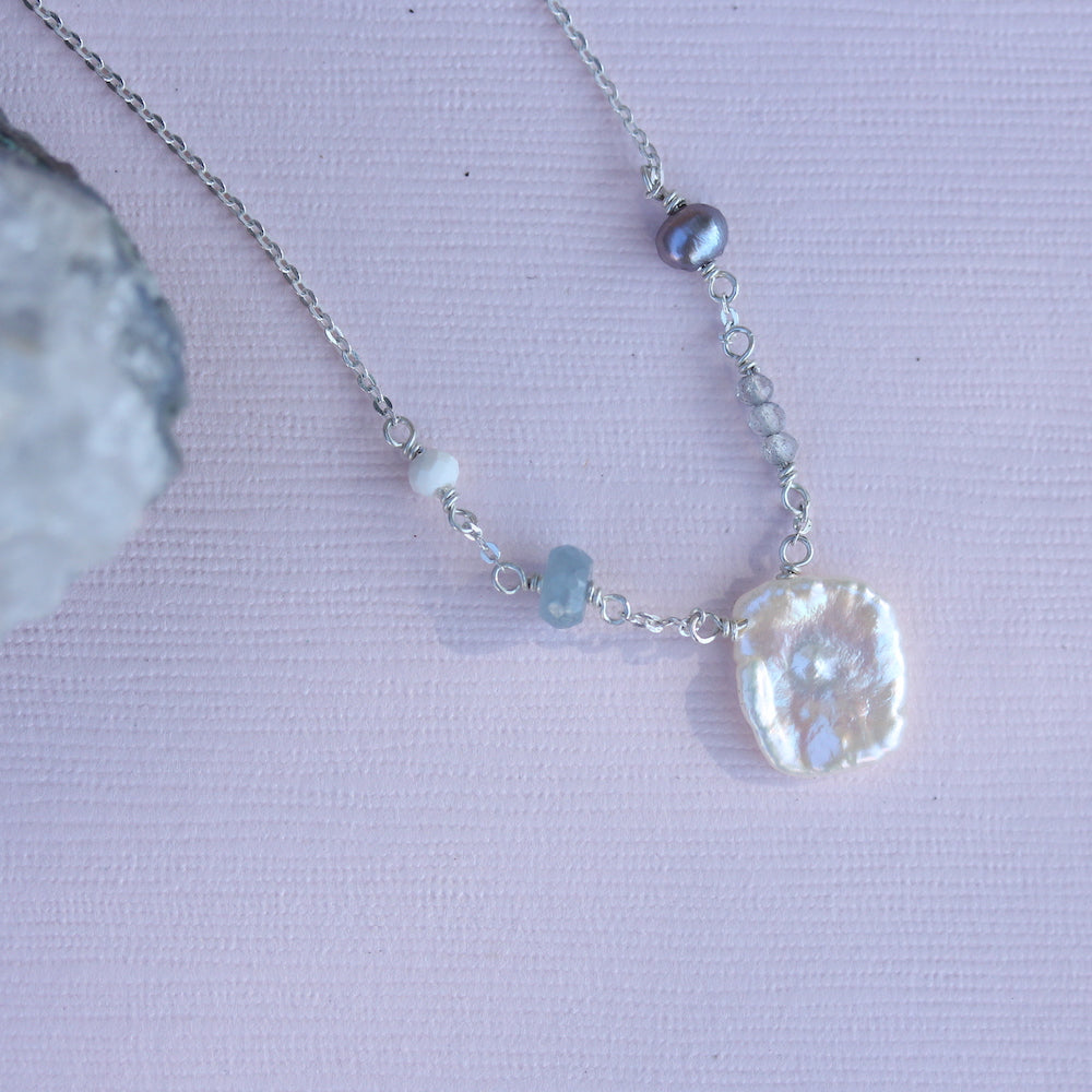 Pearl and gemstone necklace