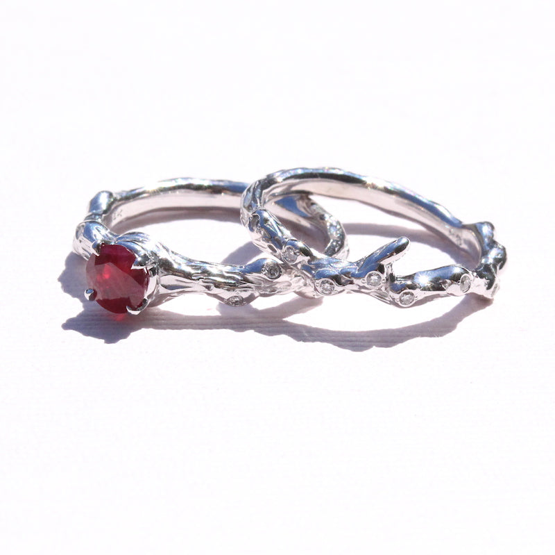 Ruby and white gold wedding set