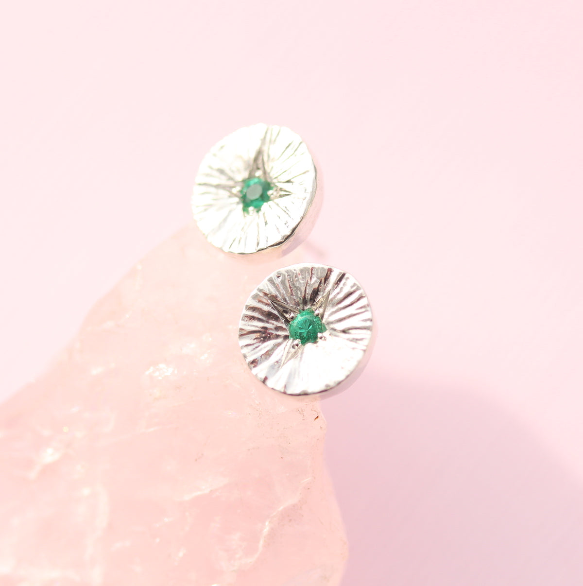 Starburst studs